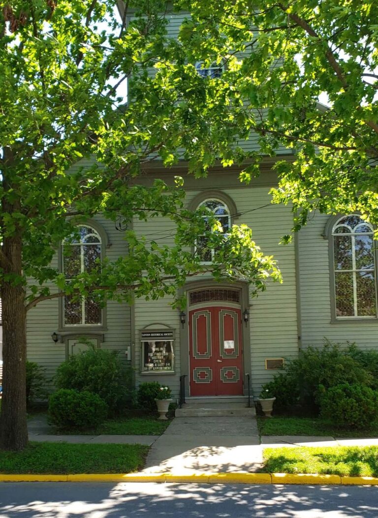 Clinton Historical Society storefront