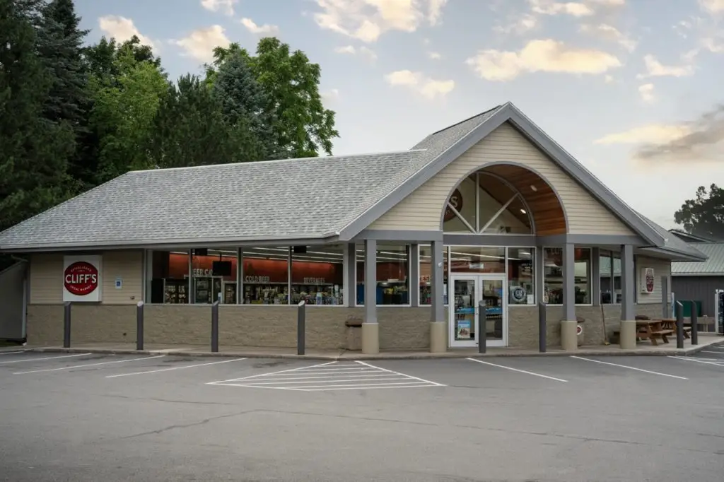 Cliff's Local Market Storefront