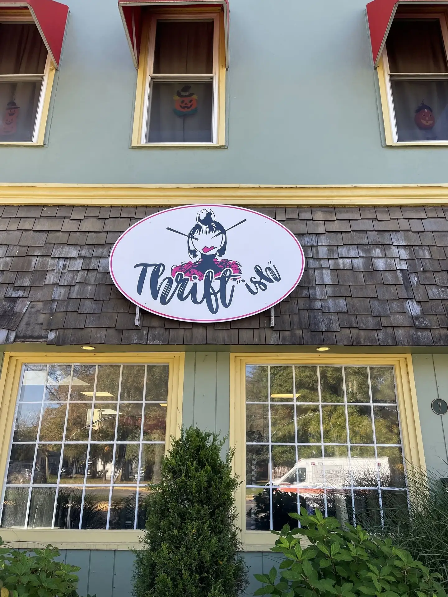 Thriftish Storefront